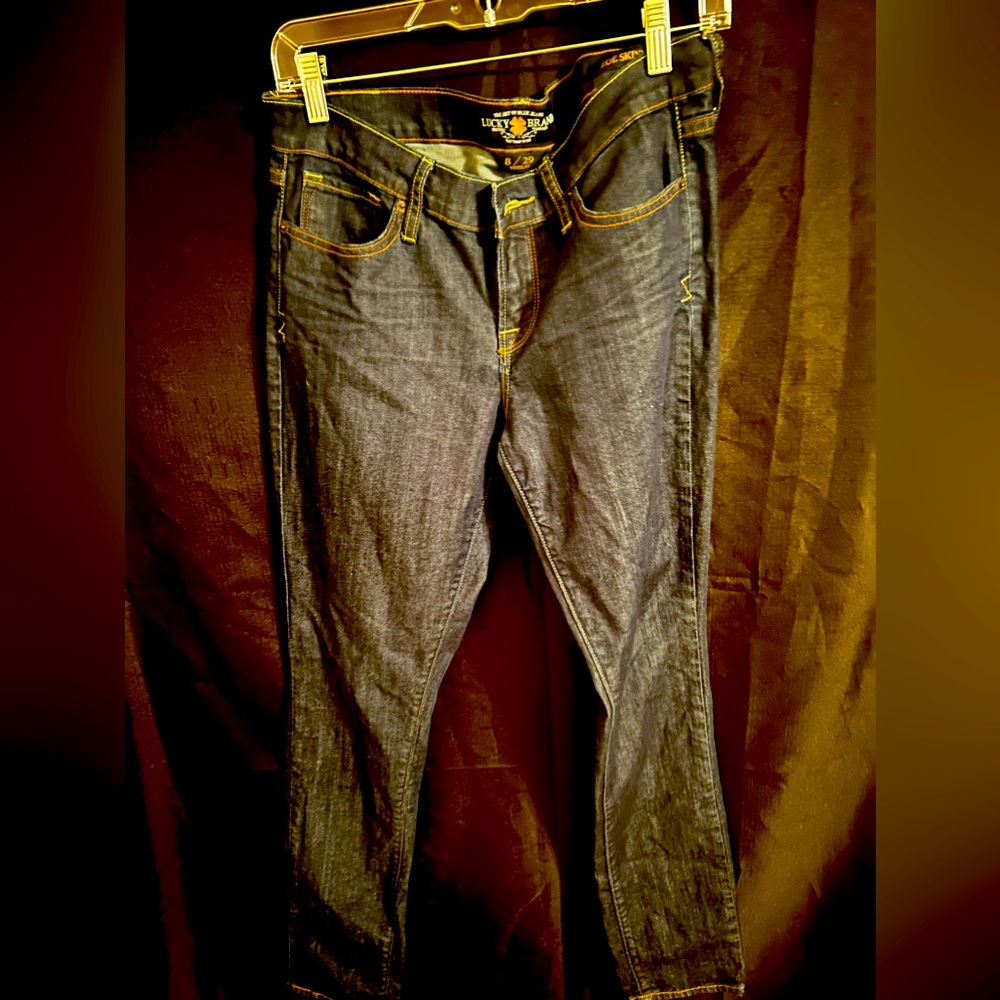 Lucky Brand size 8 Zoe Skinny jeans.